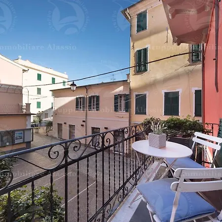 Apartment Appartamento Laigueglia